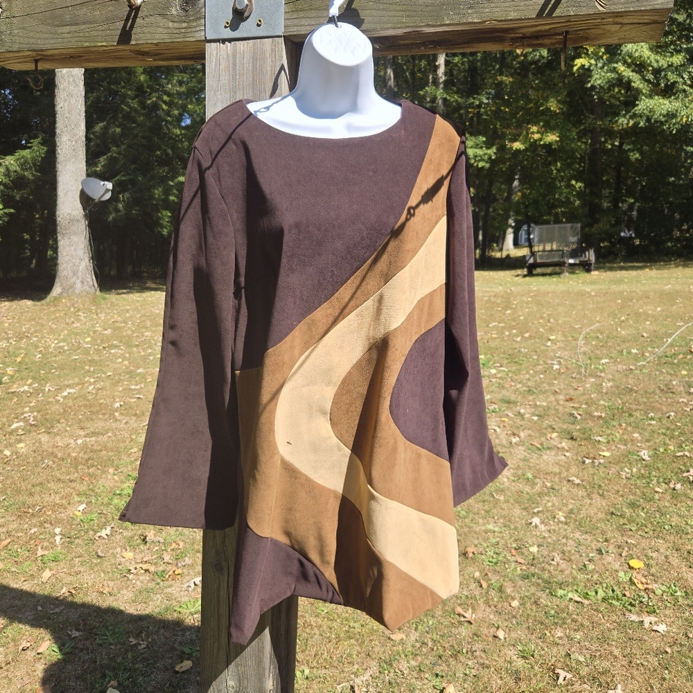 J.W. Treci- Vintage- Long Sleeved- Brown Swirl Dress- Size 14